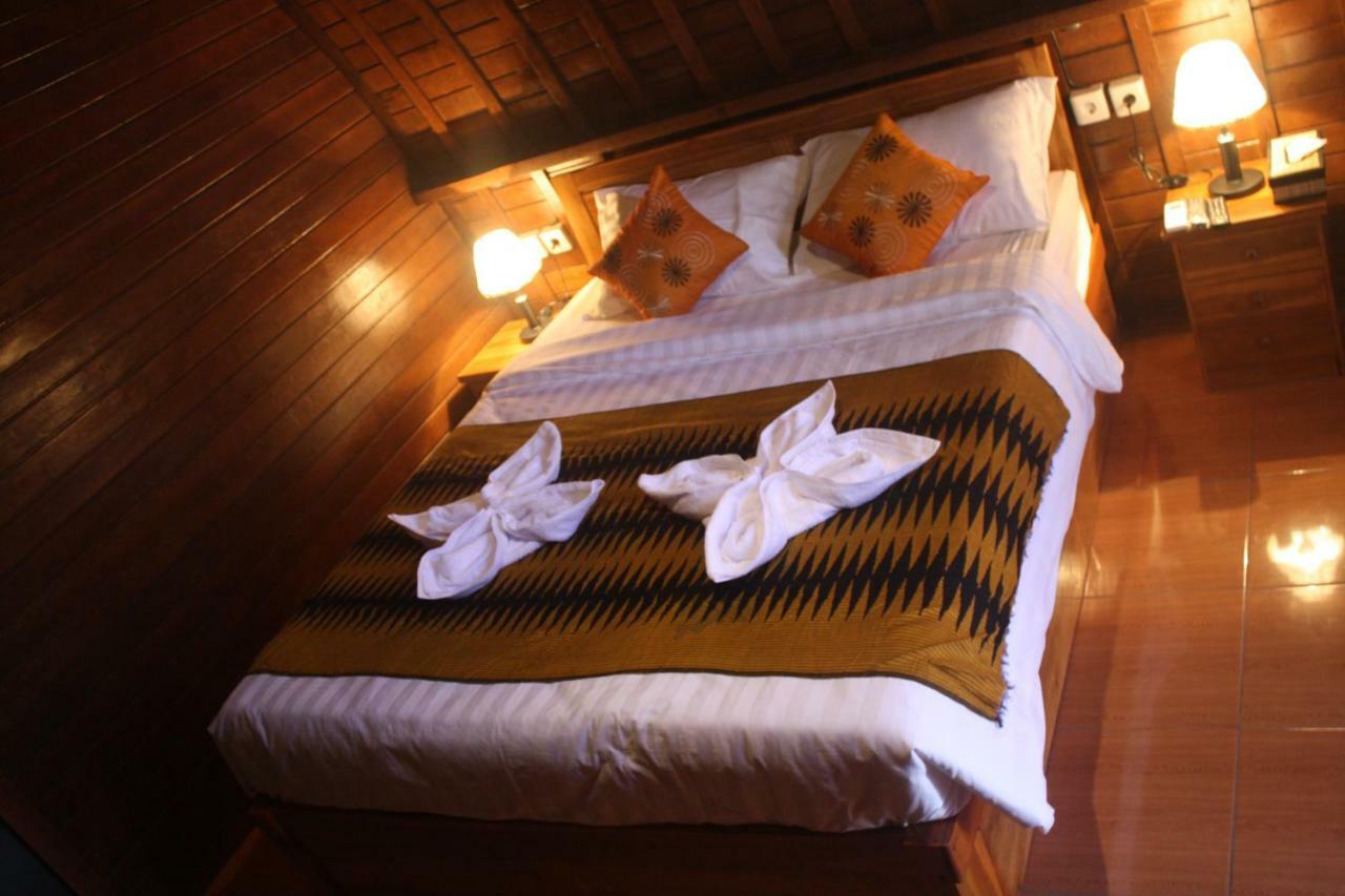 Hotel Lotus Bungalow Nusa Penida Exterior foto