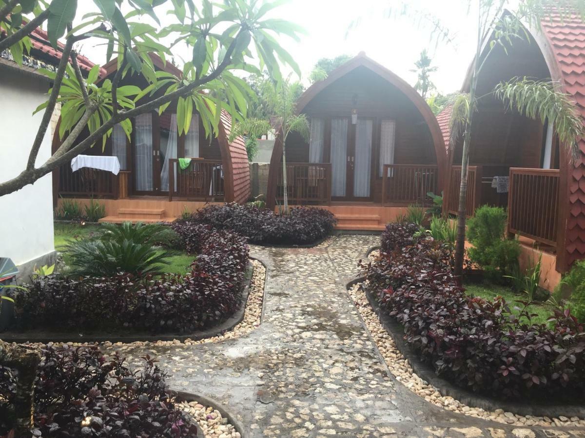 Hotel Lotus Bungalow Nusa Penida Exterior foto